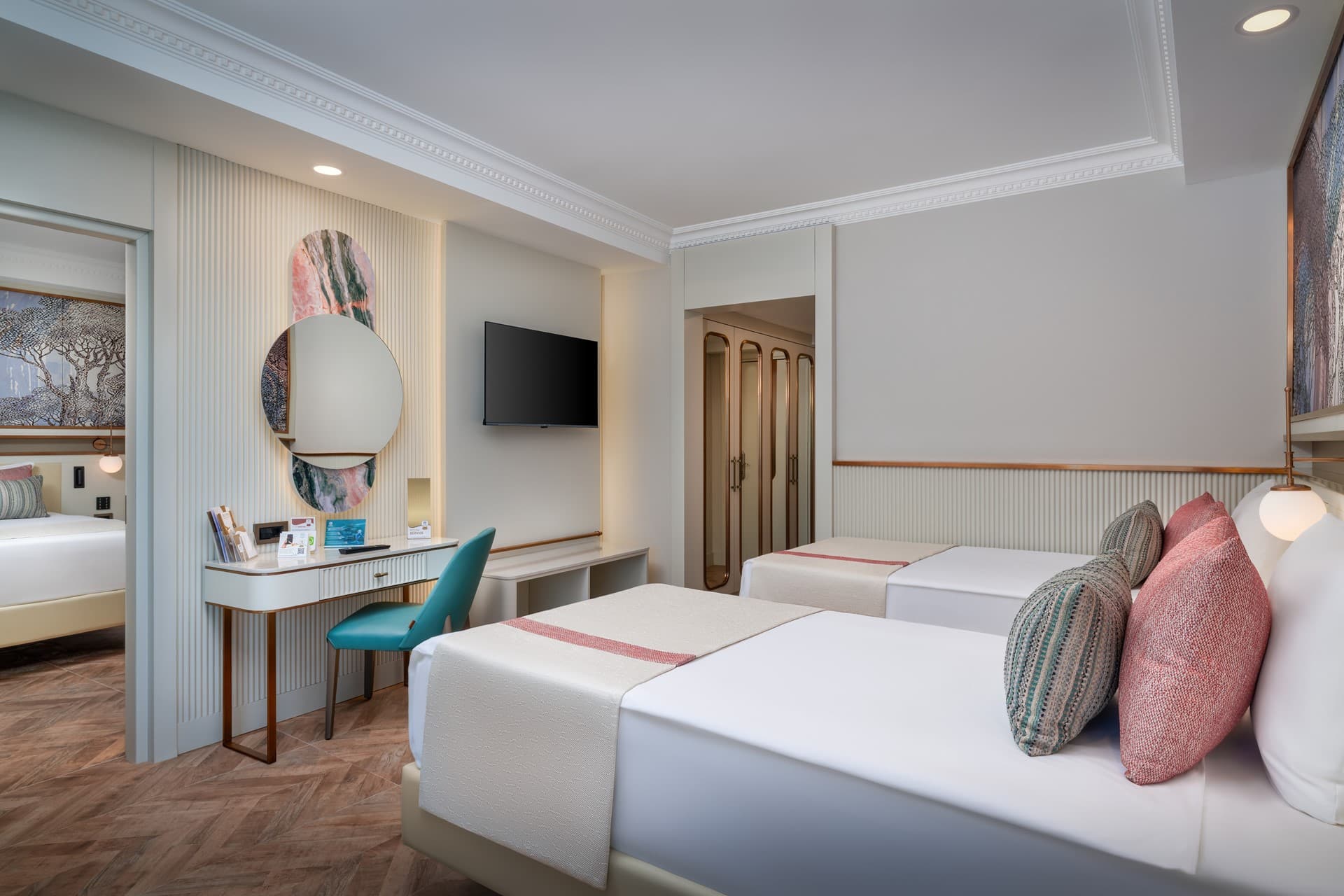 Family Room at Delphin Palace — view 4