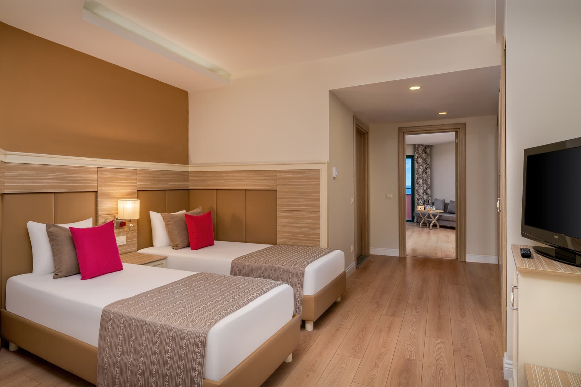Family Room at Delphin Deluxe — view 4