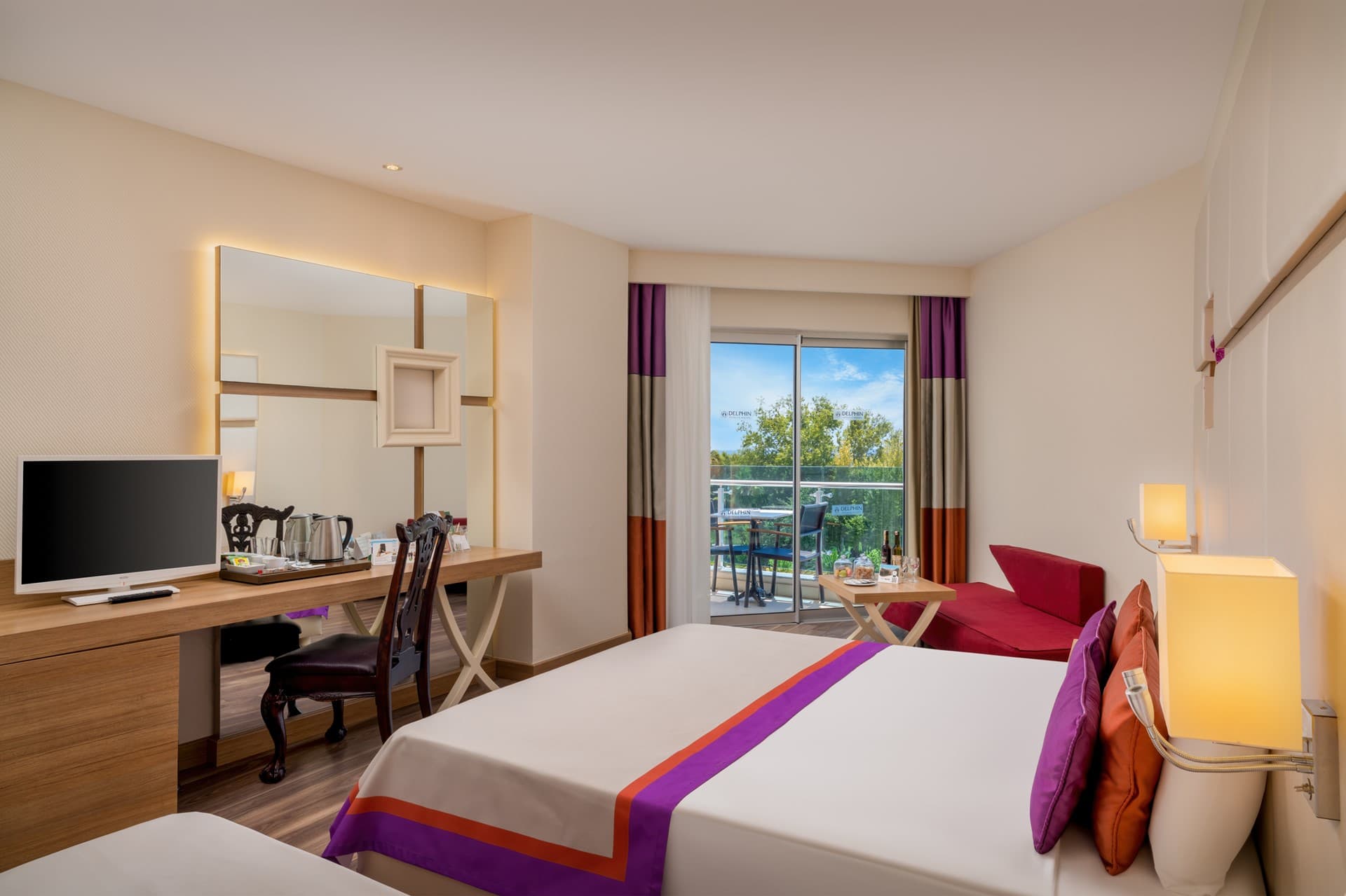 Standard Room, Side Sea View at Botanik Platinum — view 3
