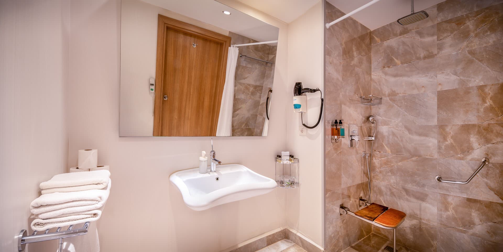 Standard Accessible Room at Botanik Platinum