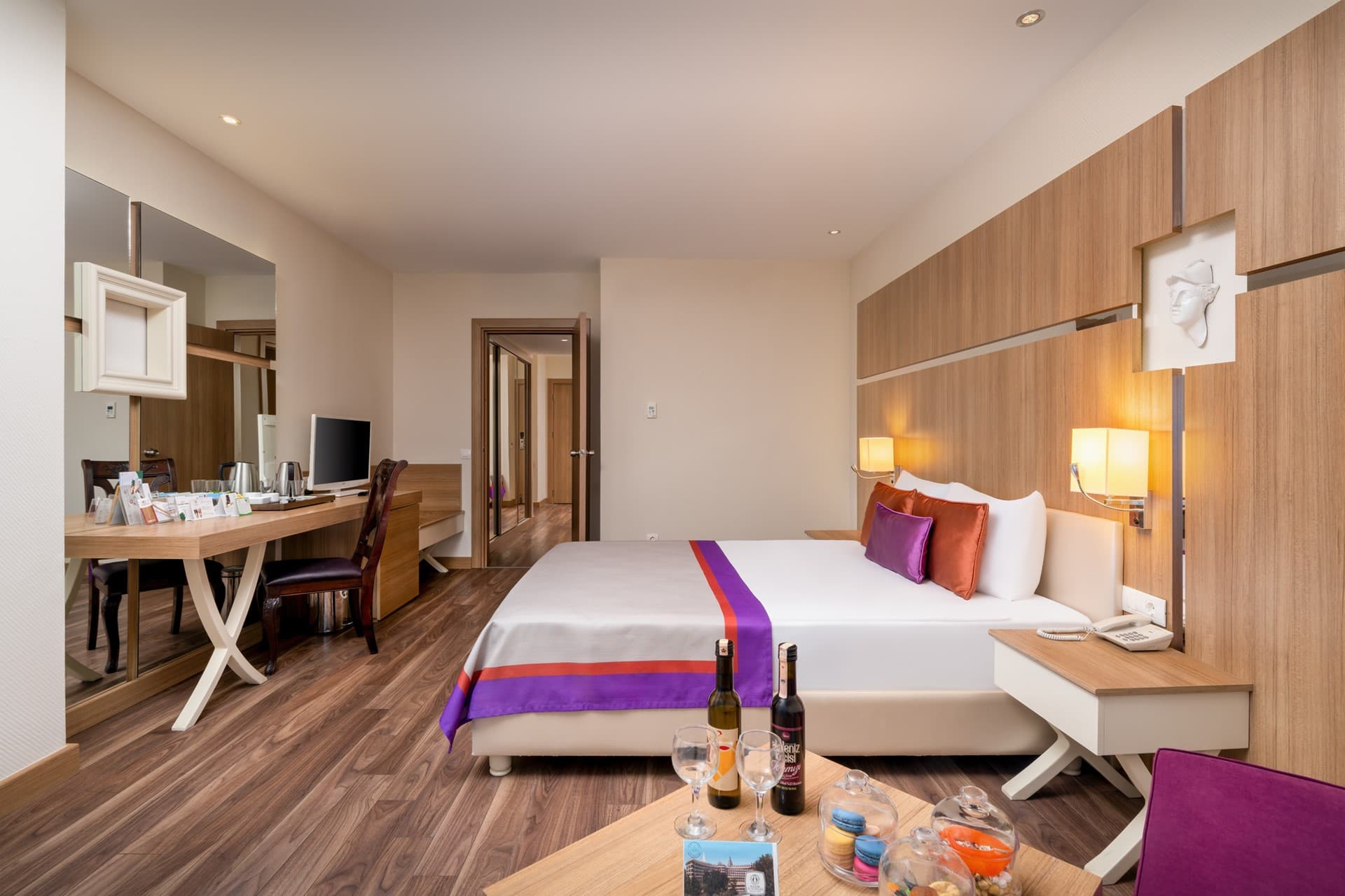 Family Room at Botanik Platinum — view 2
