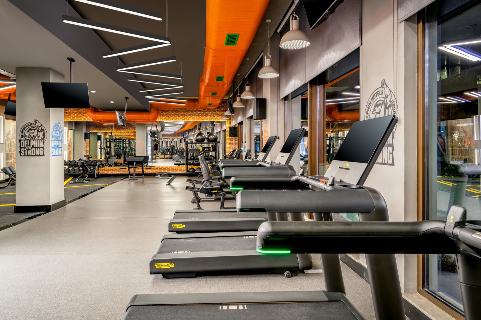 Delphin Diva facilities