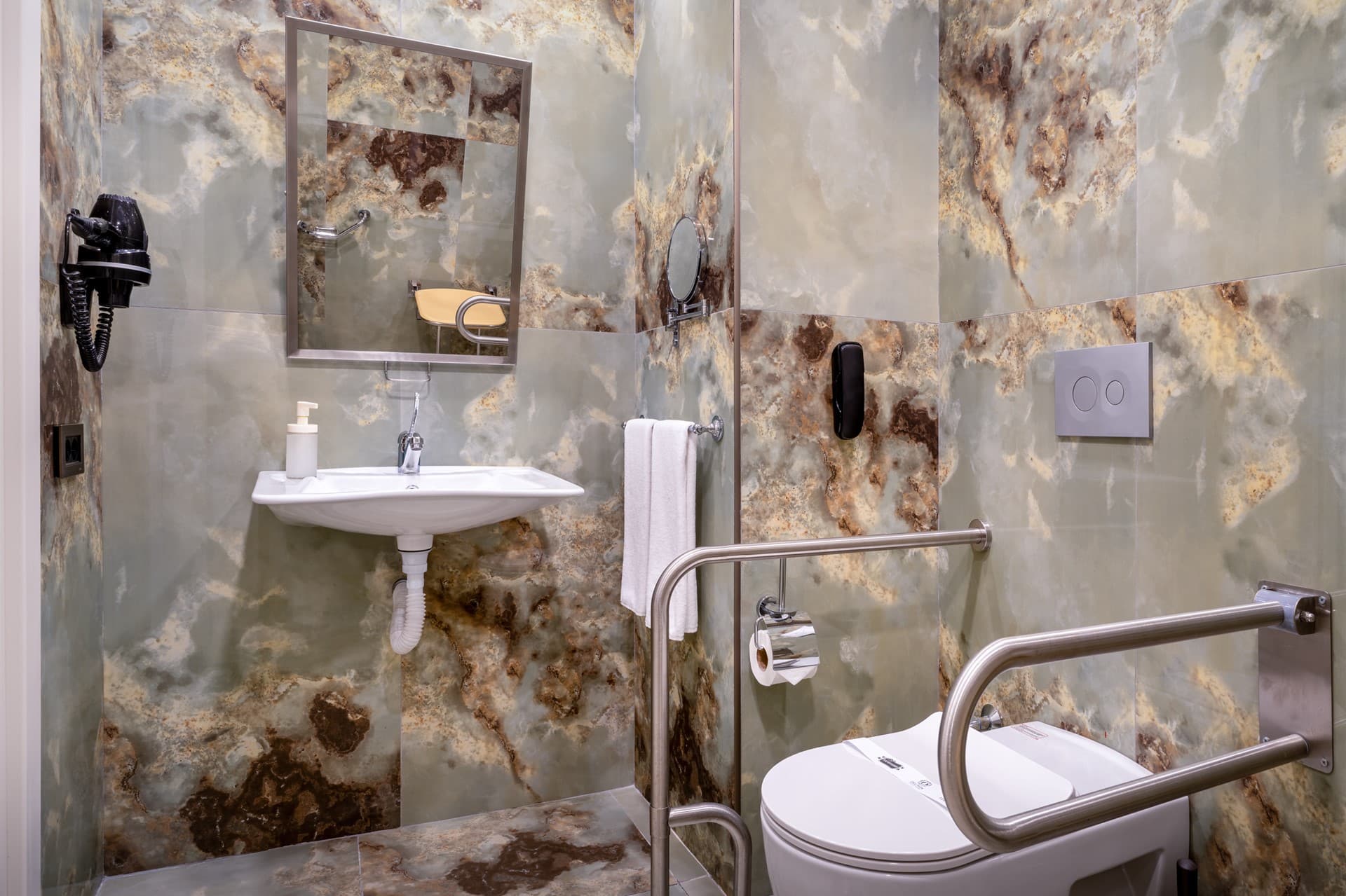 Standard Accessible Room at Delphin Diva