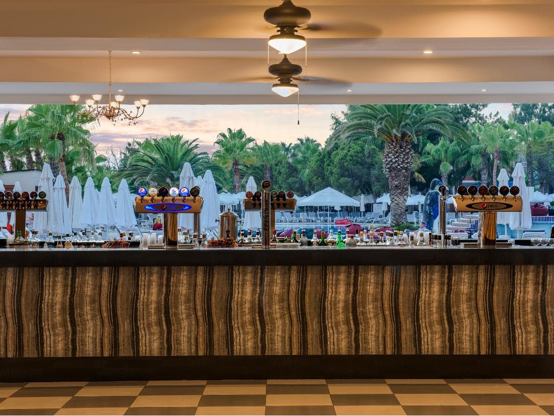 Beach Snack Bar at Botanik Hotel & Resort