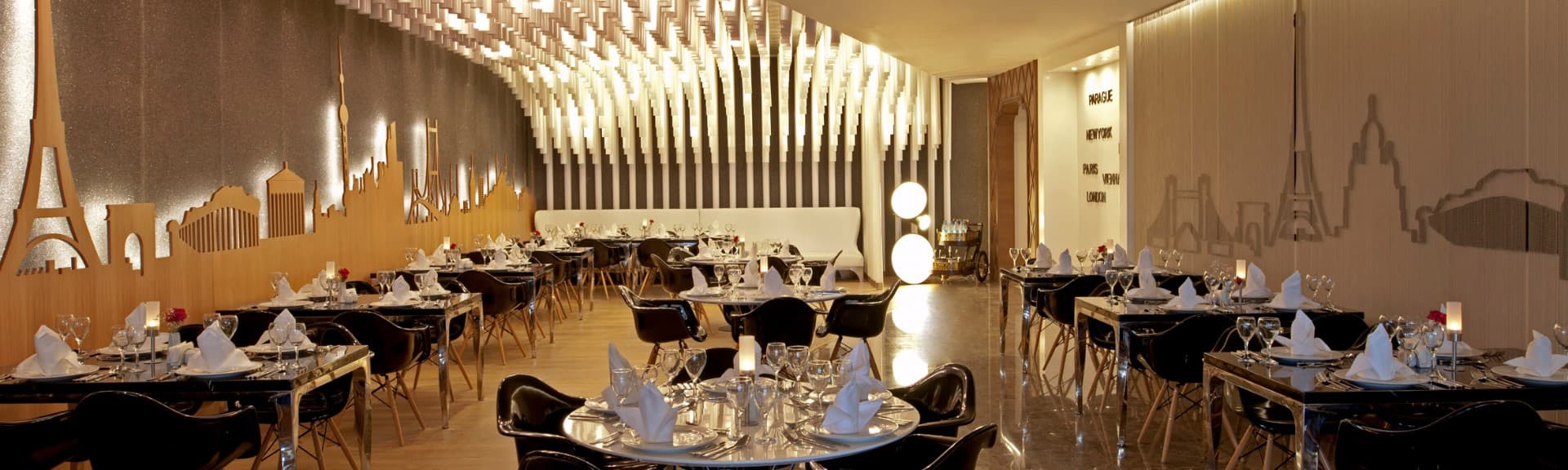 Dining at Delphin Imperial