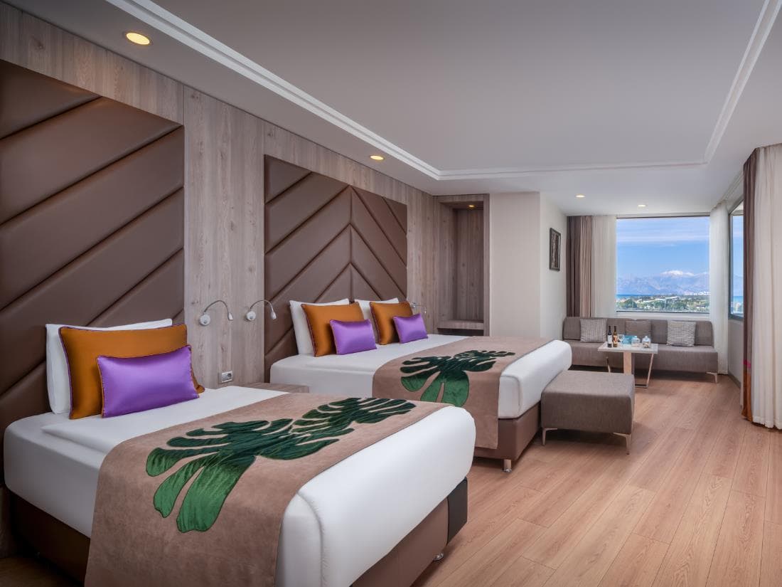 Standard Be Large Room at Delphin Be Grand Resort
