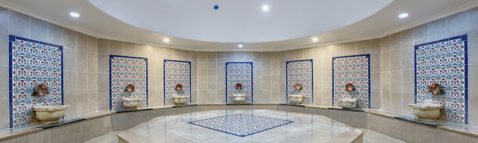 Spa and wellness at Delphin Deluxe