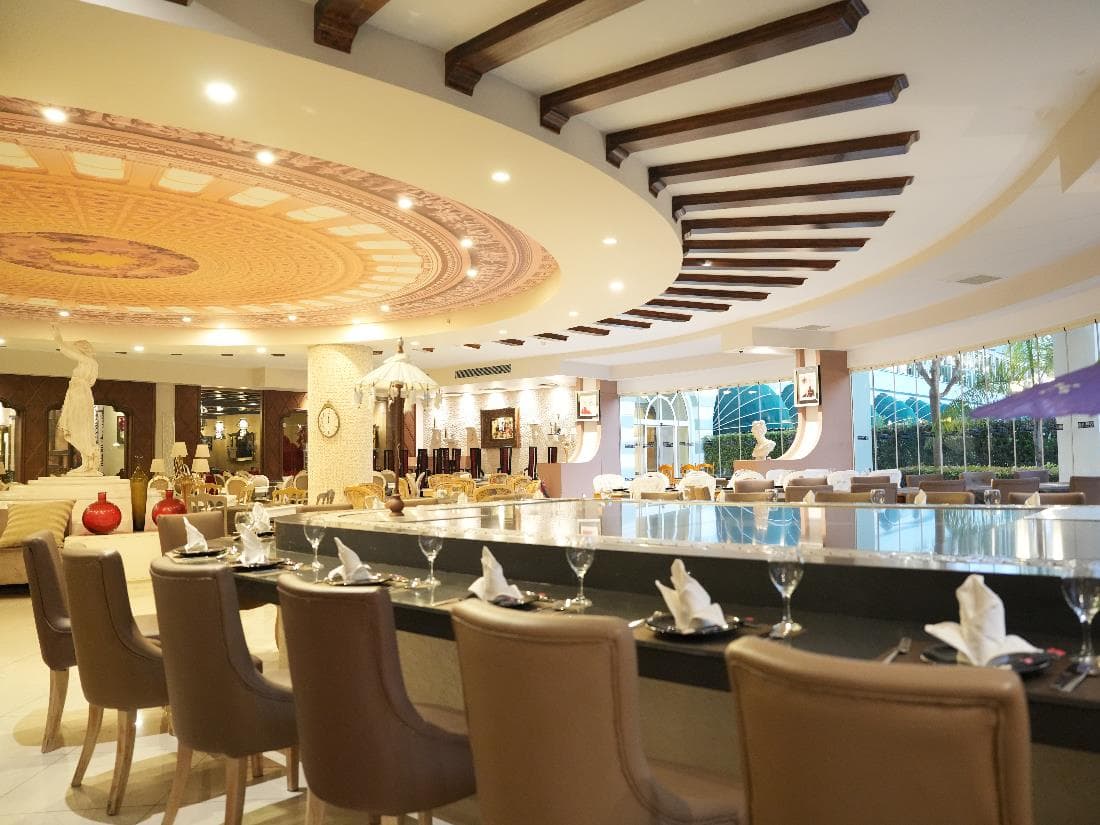 Sushi restaurant