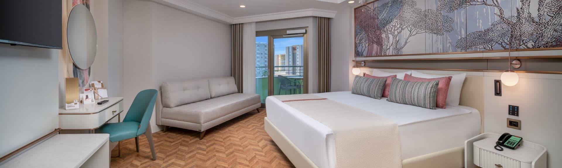 Standard Accessible Room at Delphin Palace