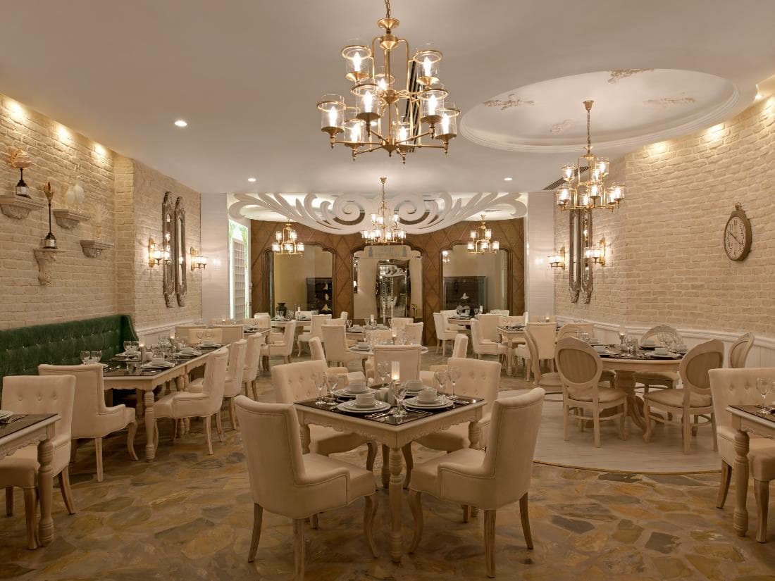Helen restaurant